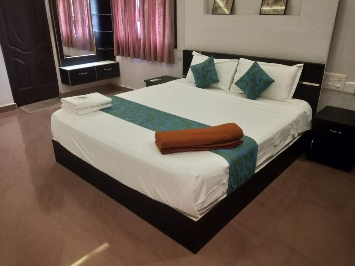 Sremethila Homestay Marudhamalai 外观 照片