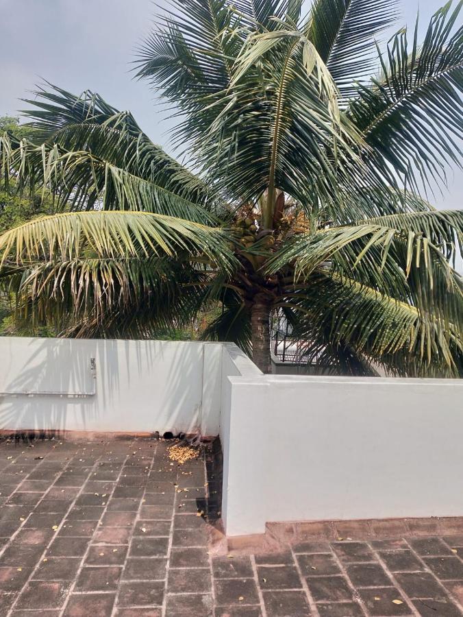 Sremethila Homestay Marudhamalai 外观 照片