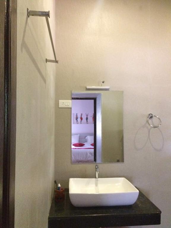 Sremethila Homestay Marudhamalai 外观 照片